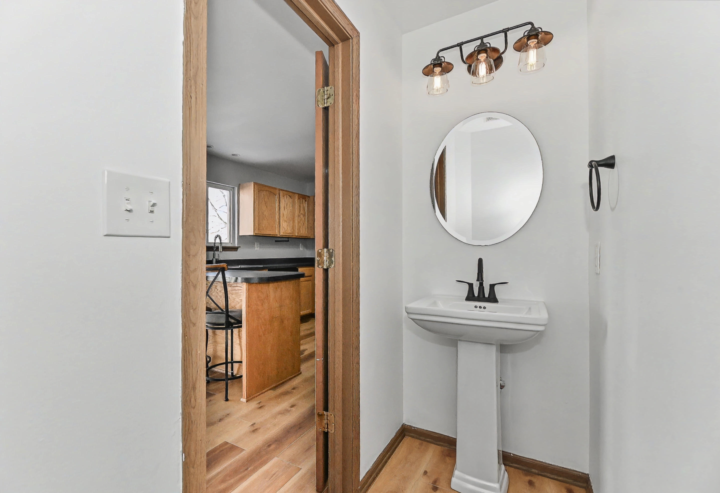 324 West Hidden Trail Elkhorn, WI 53121 - Photo 16 of 34 Main Level 1/2 Bathroom