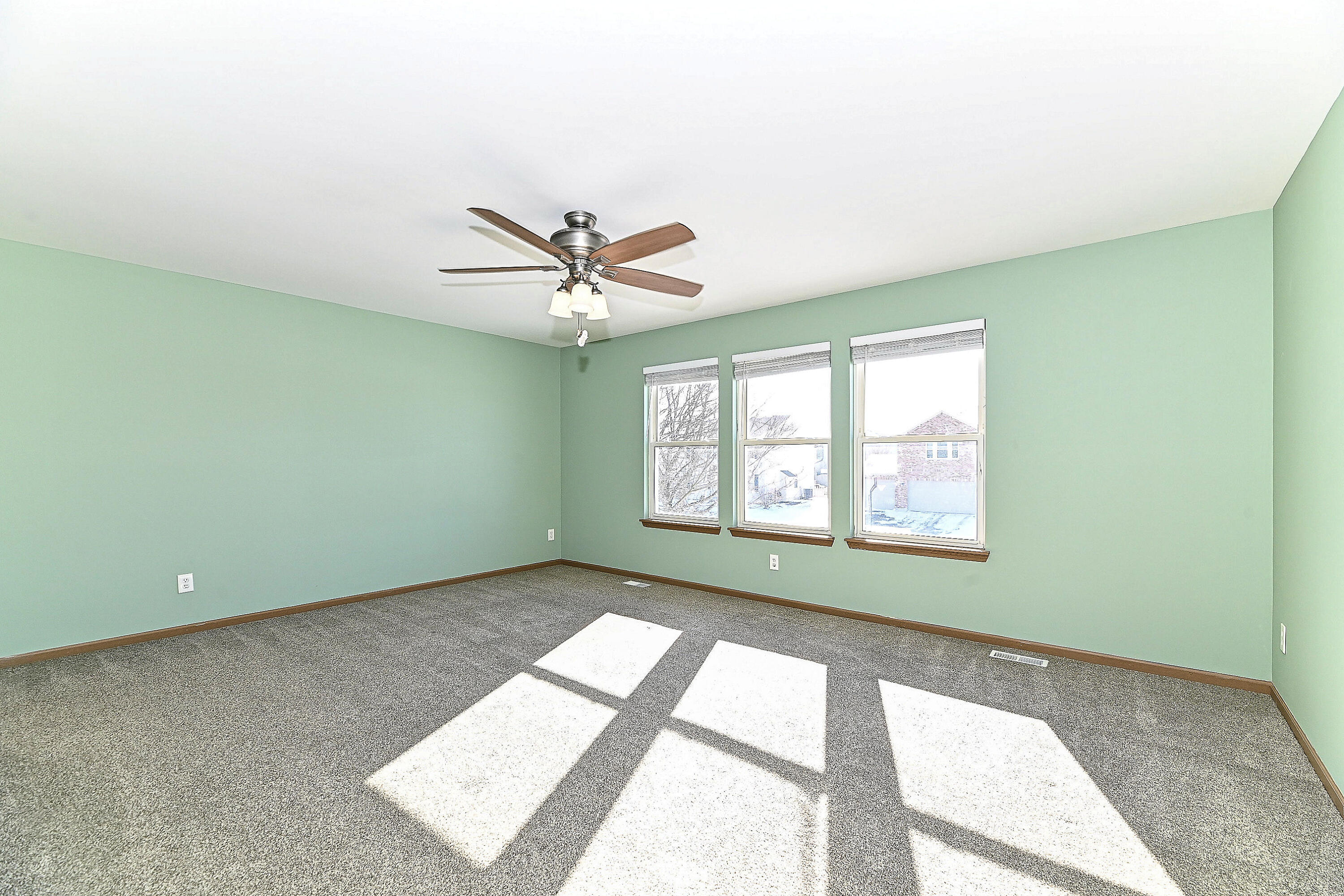 324 West Hidden Trail Elkhorn, WI 53121 - Photo 20 of 34 Master BR