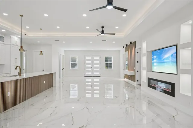 $919,900 | 1596 Nursery Road, Clearwater, FL 33756