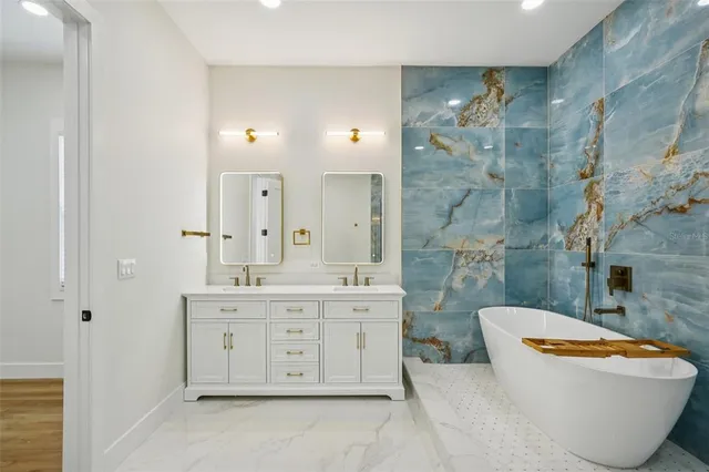 $919,900 | 1596 Nursery Road, Clearwater, FL 33756