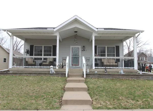 $350,000 | 4650 Kelling Street, Davenport, IA 52806