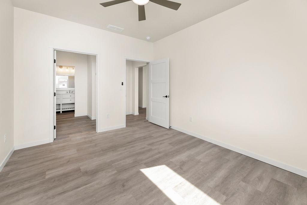 805 9th Avenue Southwest, Unit B Perham, MN 56573 - Photo 11 of 13