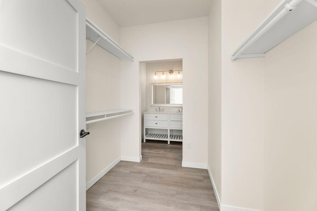 805 9th Avenue Southwest, Unit B Perham, MN 56573 - Photo 12 of 13