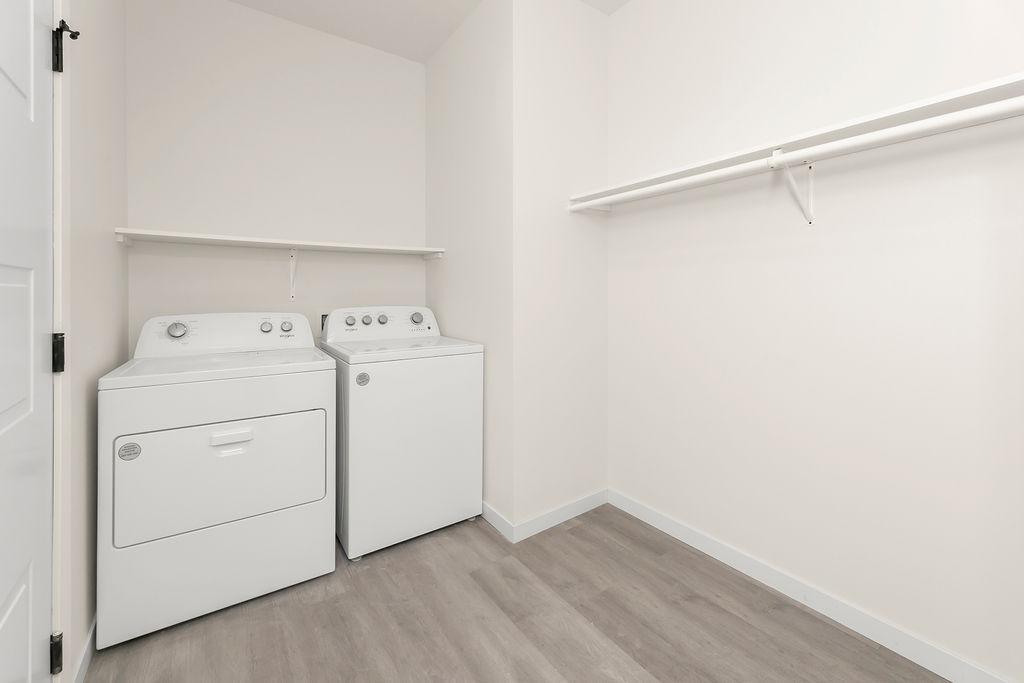 805 9th Avenue Southwest, Unit B Perham, MN 56573 - Photo 7 of 13