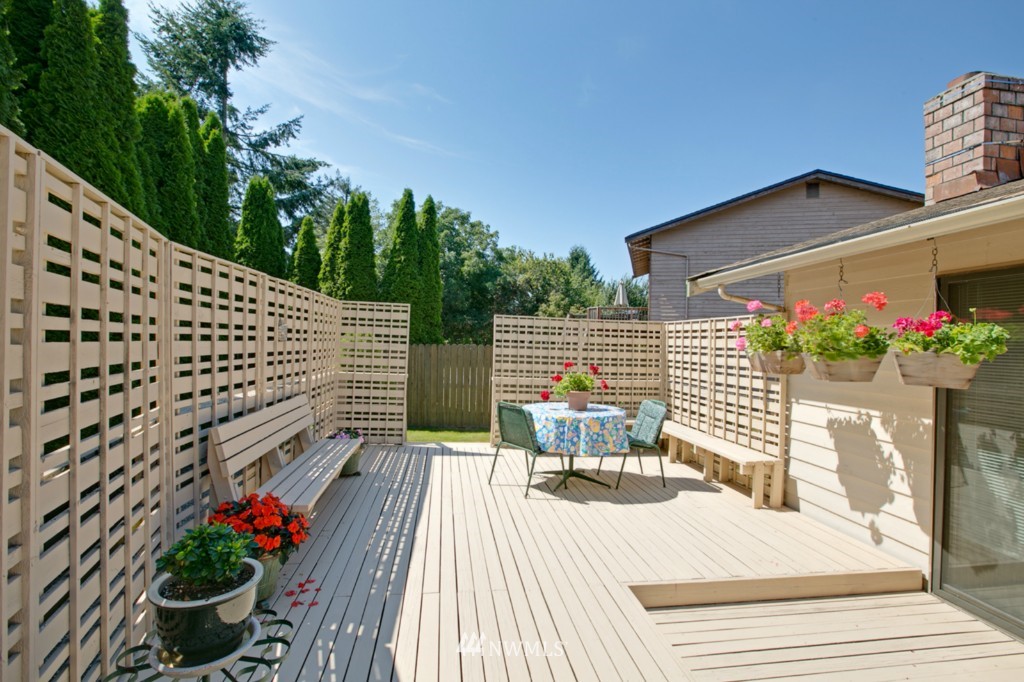 18662 110th Place Southeast Renton, WA 98055 - Photo 13 of 14 Gallery Image 13