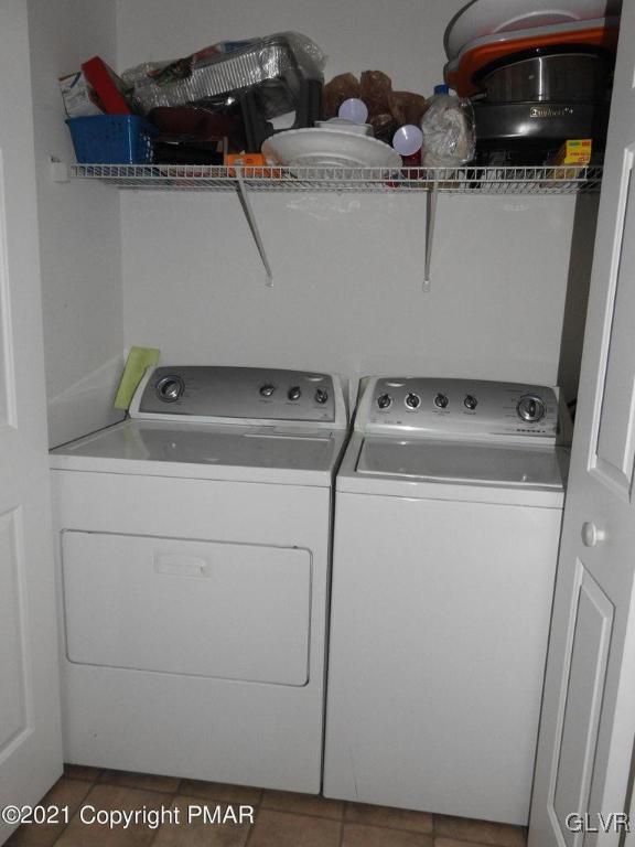 1170 Boulder Road Blakeslee, PA 18610 - Photo 39 of 46 a utility room with dryer and washer