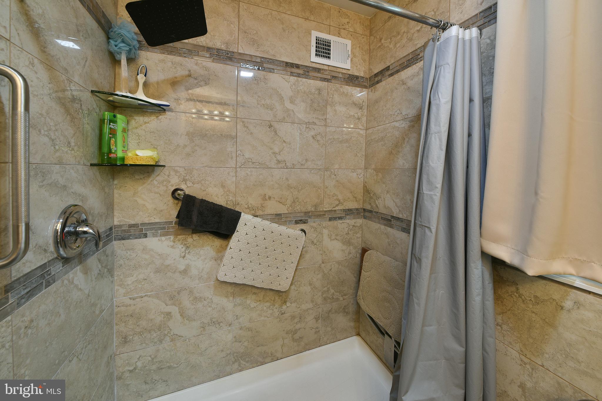 3820 Andrea Road Philadelphia, PA 19154 - Photo 28 of 35 Gallery Image 28