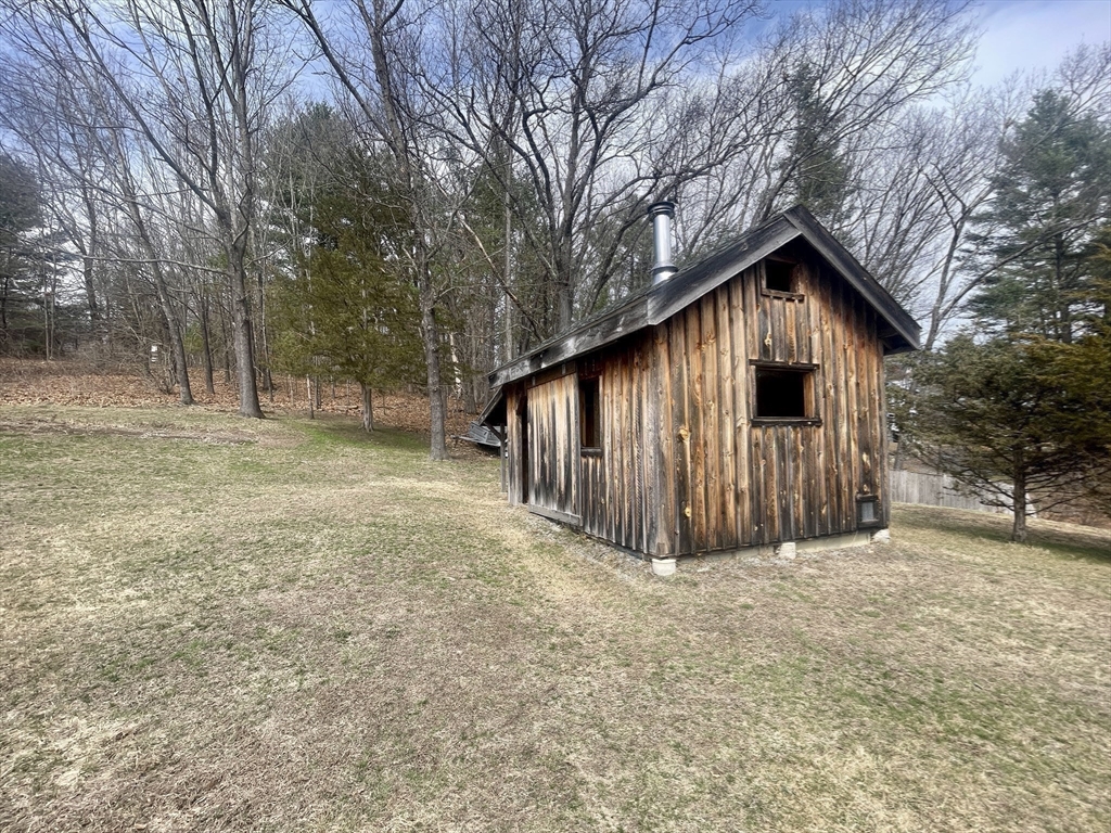 699 Martins Pond Road Groton, MA 01450 - Photo 34 of 42