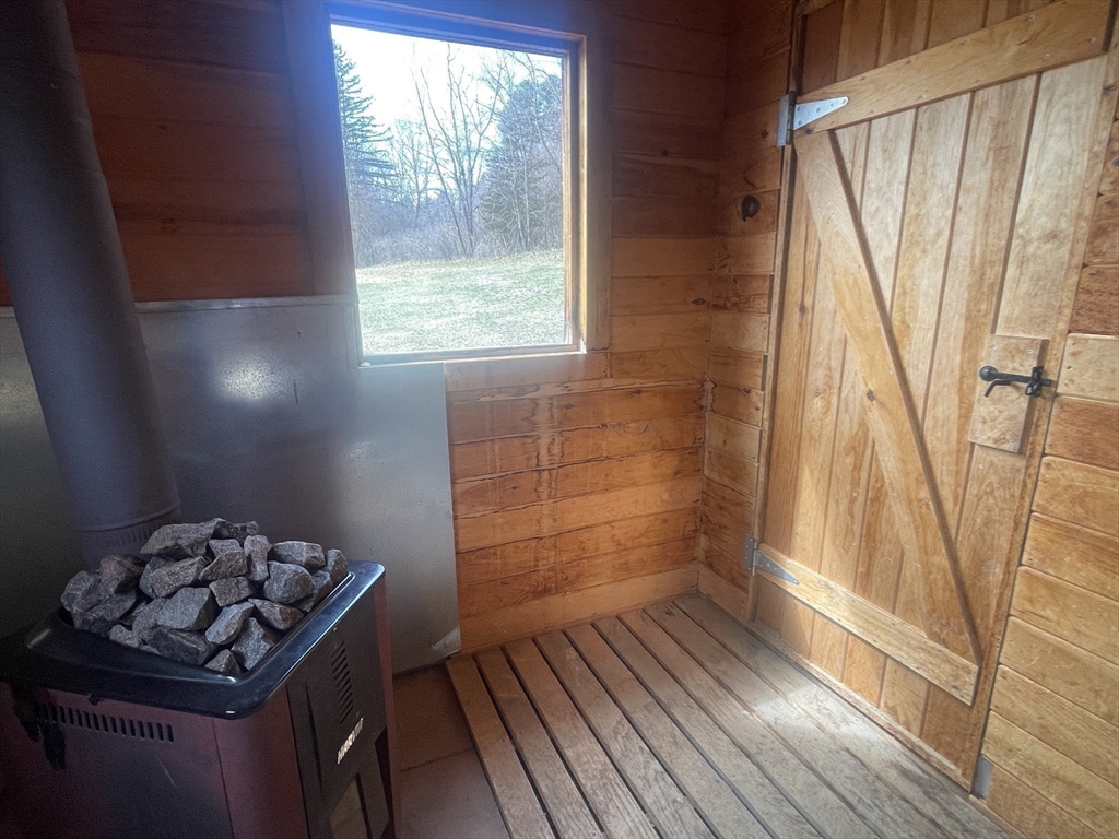 699 Martins Pond Road Groton, MA 01450 - Photo 37 of 42