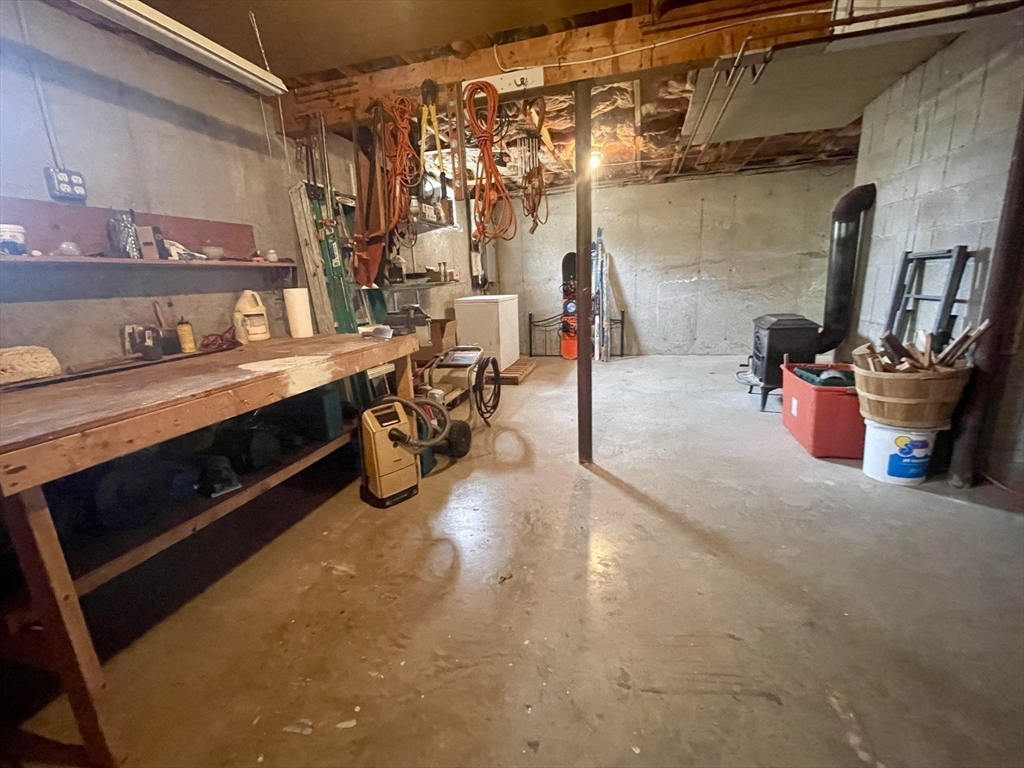 699 Martins Pond Road Groton, MA 01450 - Photo 39 of 42