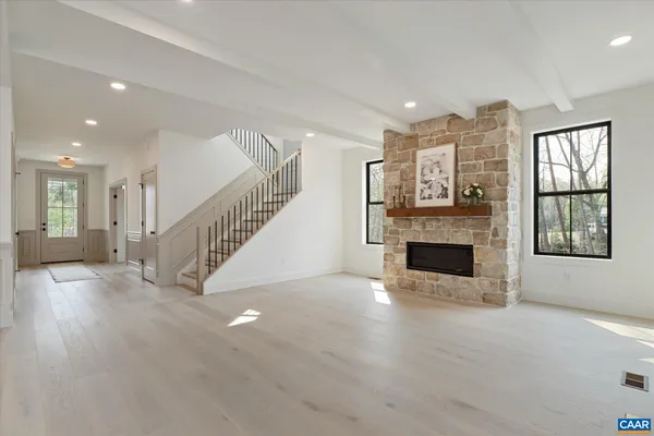 $1,169,999 | 369 Sienna Lane, Earlysville, VA 22936