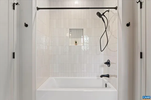 $1,169,999 | 369 Sienna Lane, Earlysville, VA 22936