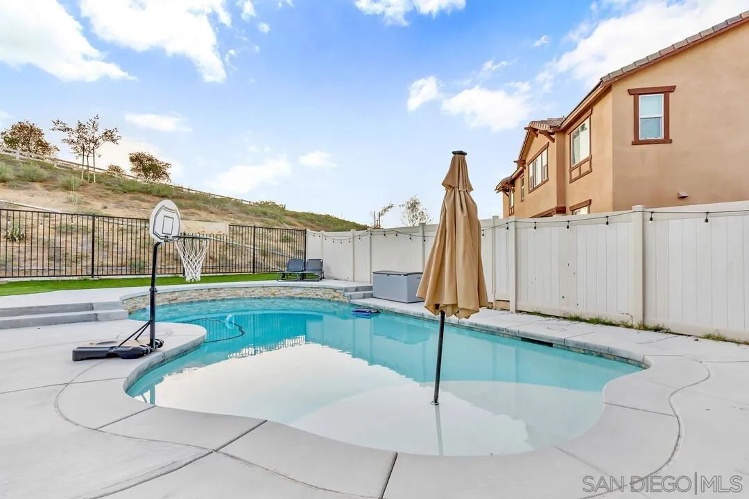 5446 Meridian Place Bonsall, CA 92003 - Photo 23 of 34 Gallery Image 23