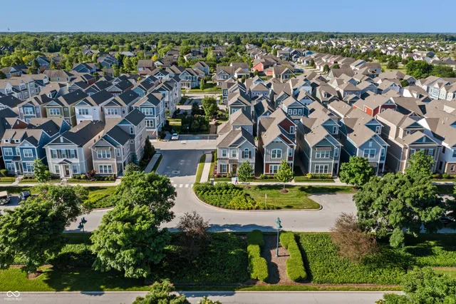 $399,950 | 13288 East Lieder Way, Fishers, IN 46037