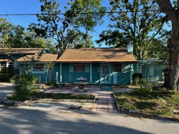 $849,900 | 5680 77th Avenue, Pinellas Park, FL 33781