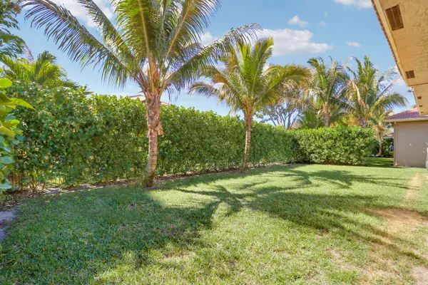$5,500 | 165 Via Veracruz, Jupiter, FL 33458