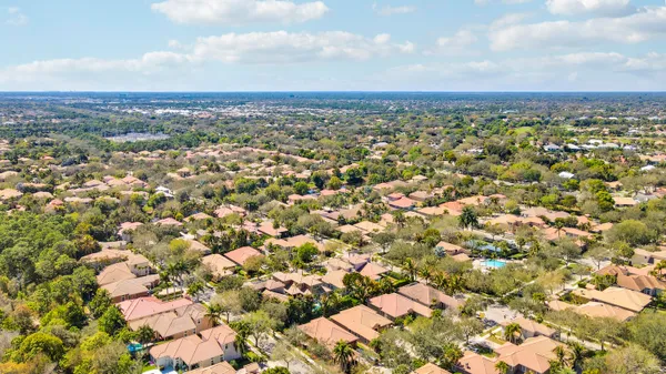 $5,500 | 165 Via Veracruz, Jupiter, FL 33458