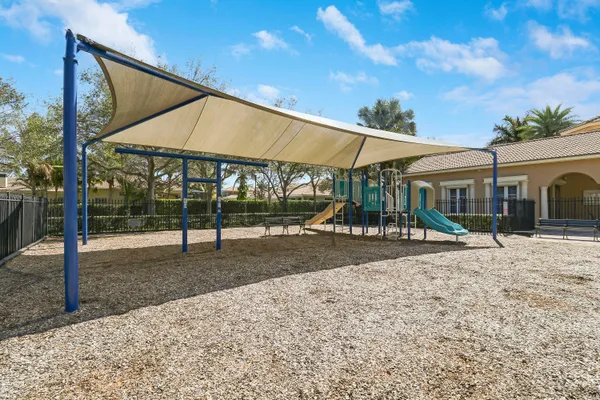 $5,500 | 165 Via Veracruz, Jupiter, FL 33458