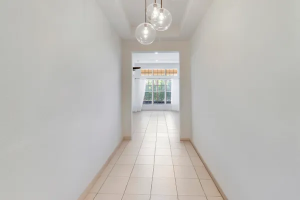 $5,500 | 165 Via Veracruz, Jupiter, FL 33458