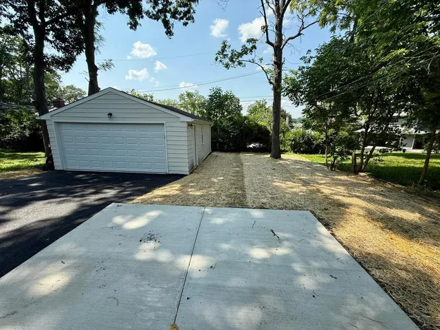 a house view with a outdoor space