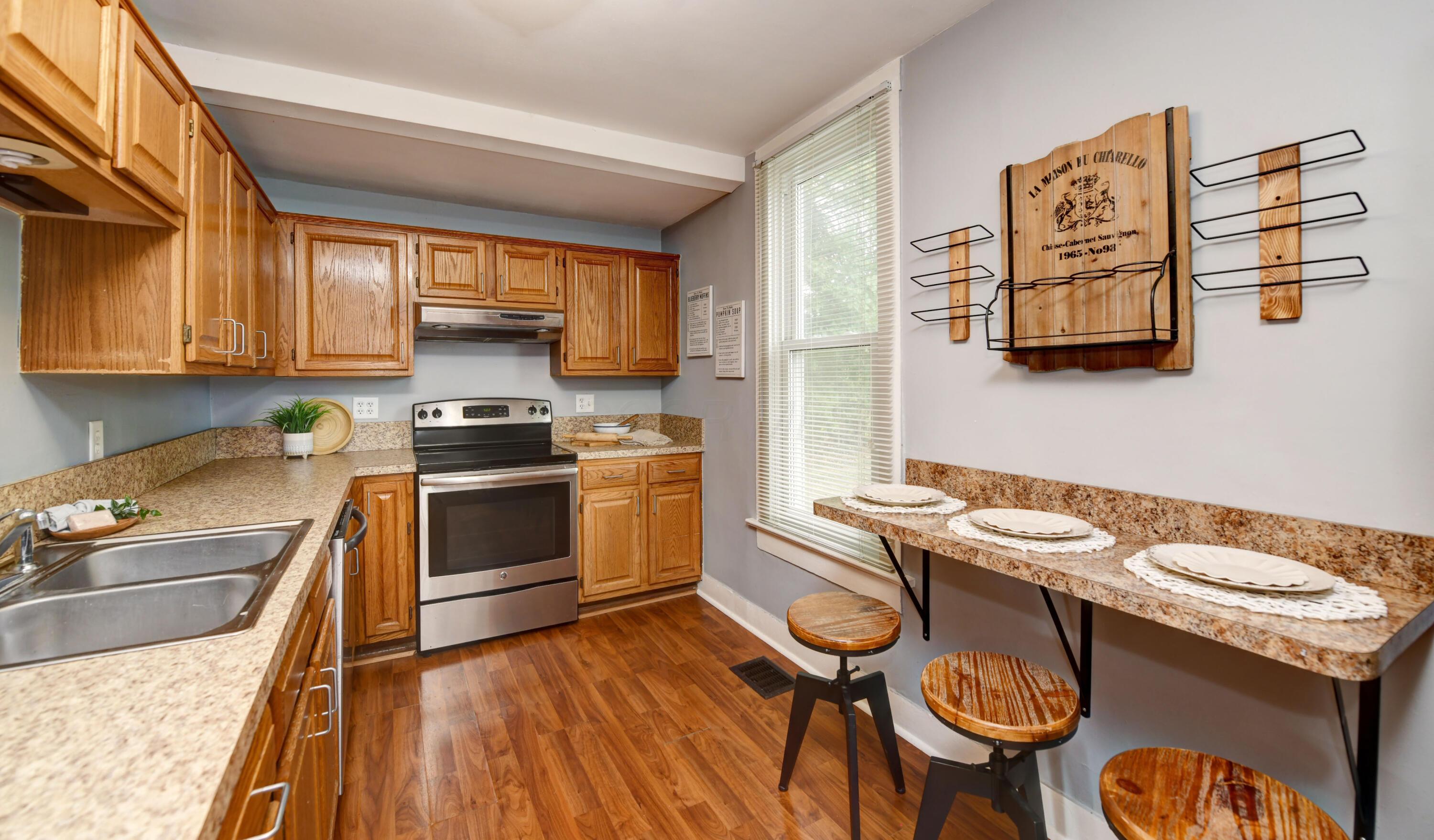 6990 Bader Road Northwest Baltimore, OH 43105 - Photo 12 of 45 Kitchen (3)