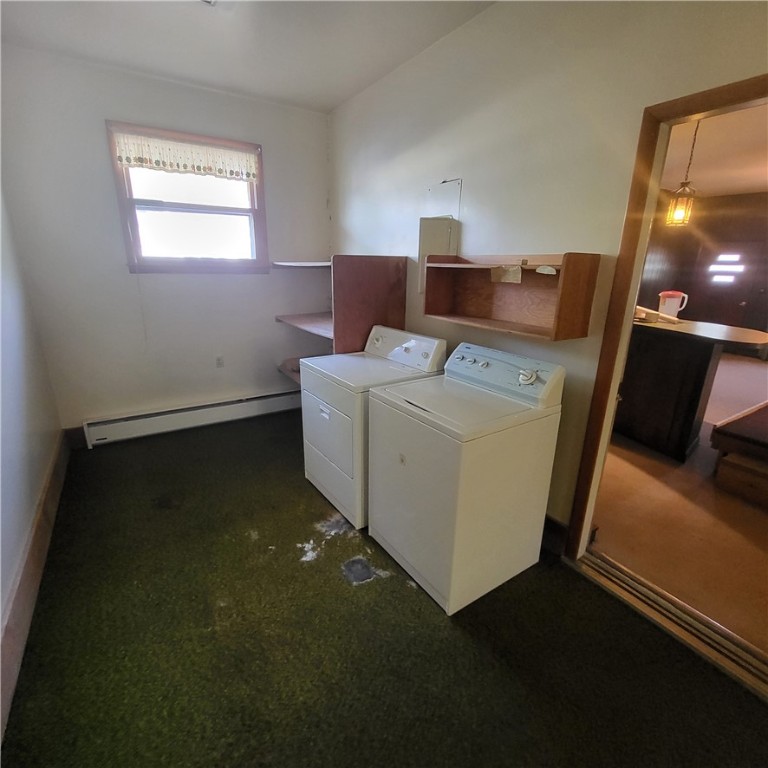 800 Division Street Charleston, IL 61920 - Photo 17 of 23 Laundry Room