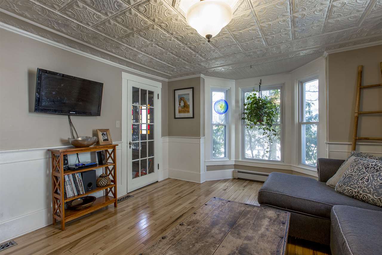 17 Exeter Road Newmarket, NH 03857 - Photo 10 of 37 Gallery Image 10