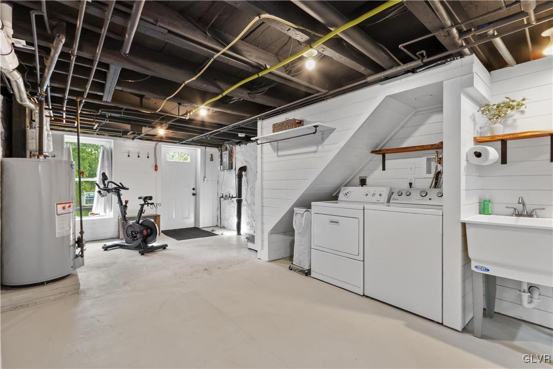 389 West Nesquehoning Street Easton, PA 18042 - Photo 36 of 44 a view of a storage & utility room