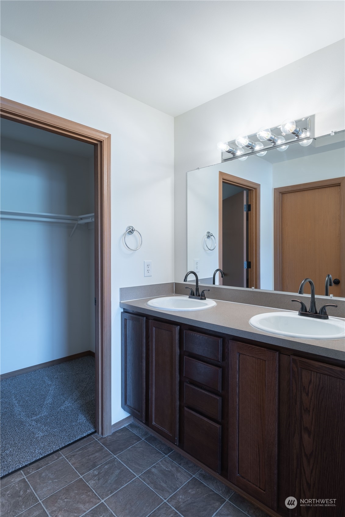 205 Rochester Street West Rainier, WA 98576 - Photo 13 of 21 Gallery Image 13