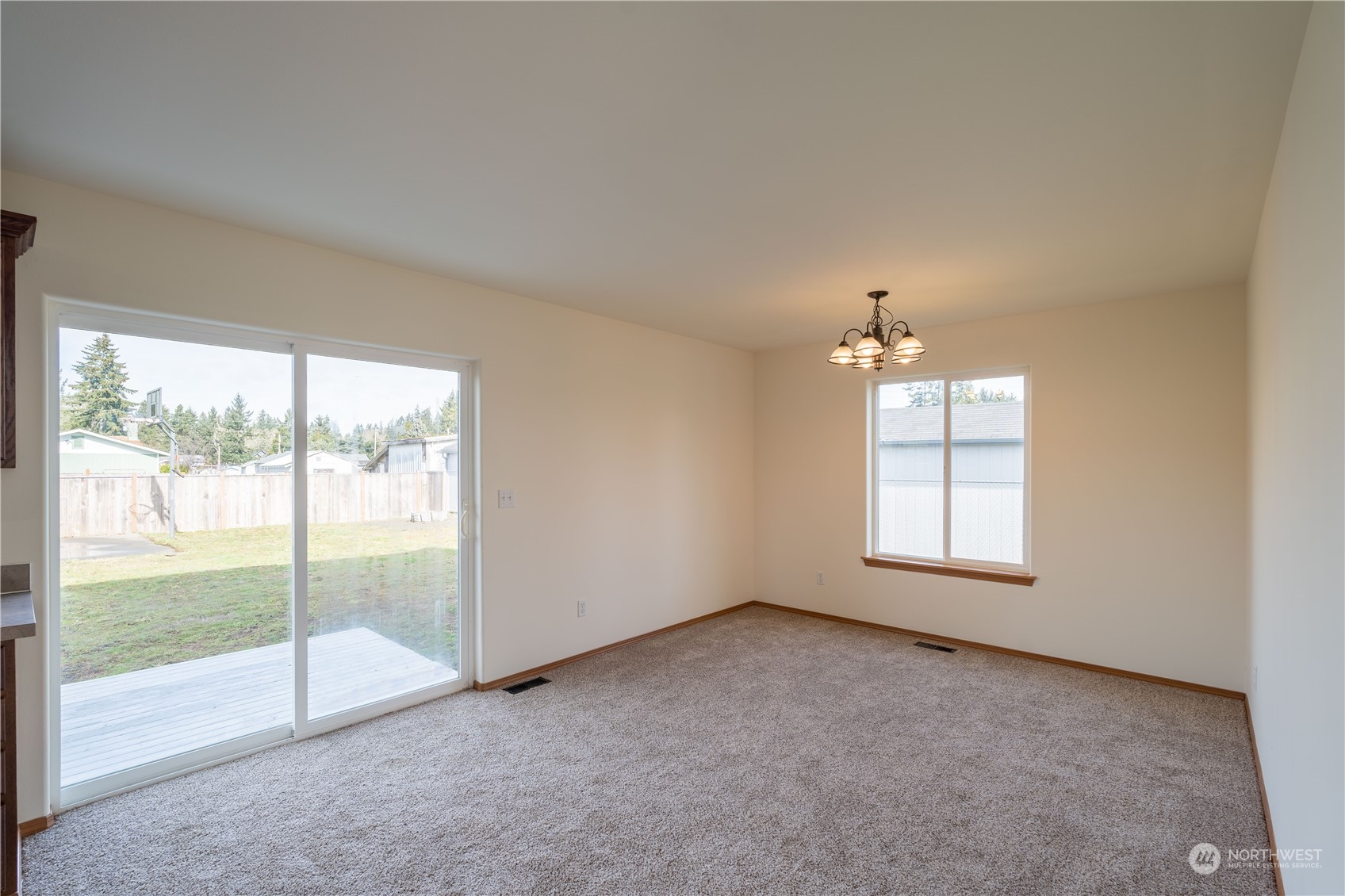205 Rochester Street West Rainier, WA 98576 - Photo 6 of 21 Gallery Image 6