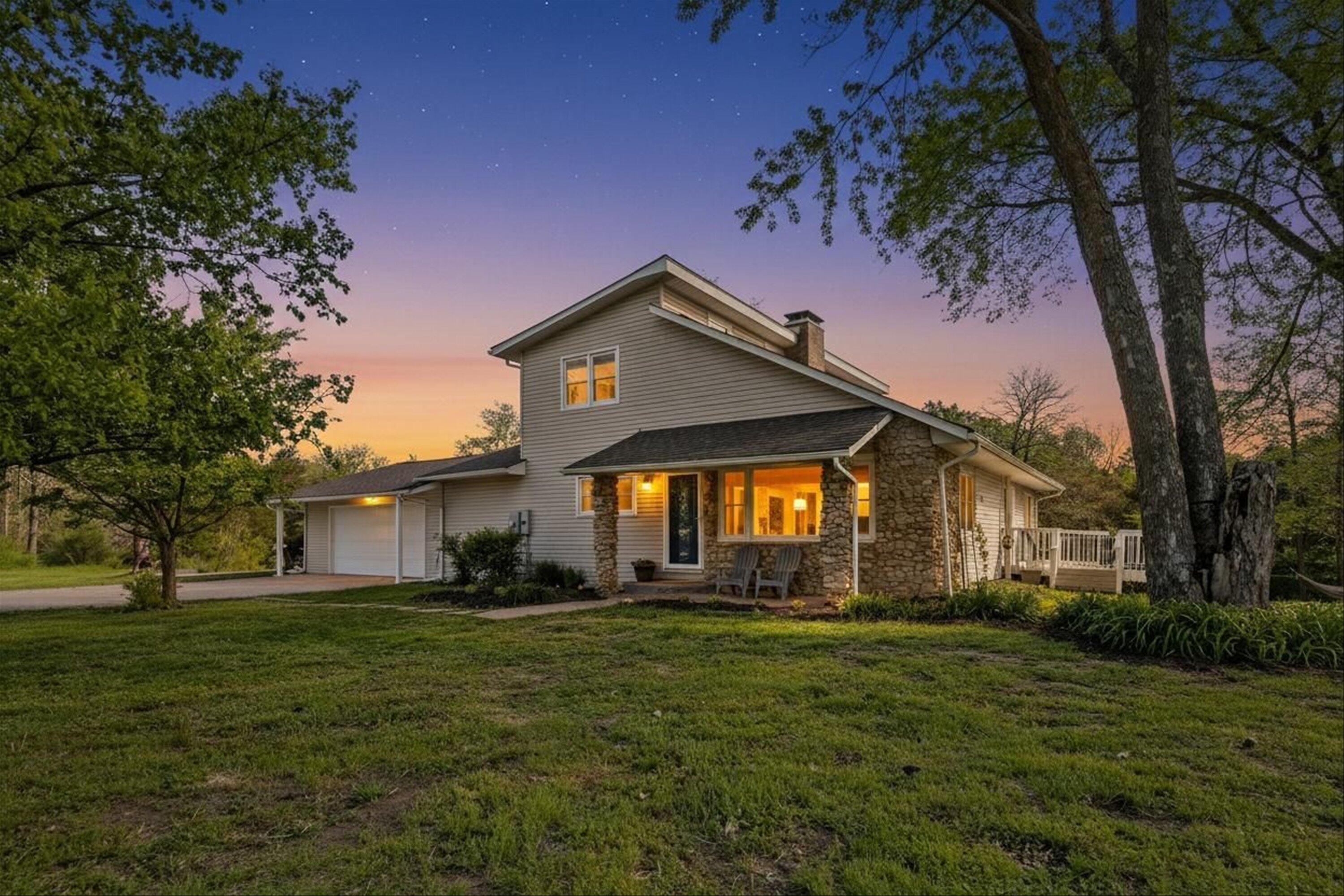 4803 West East Ridge Road Columbia, MO 65202 - Photo 1 of 1 01-4803-EastRidge-twilight