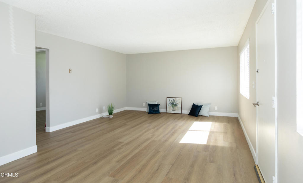 1224 Portola Road Ventura, CA 93003 - Photo 6 of 16