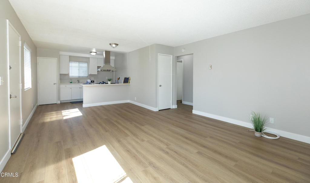 1224 Portola Road Ventura, CA 93003 - Photo 7 of 16