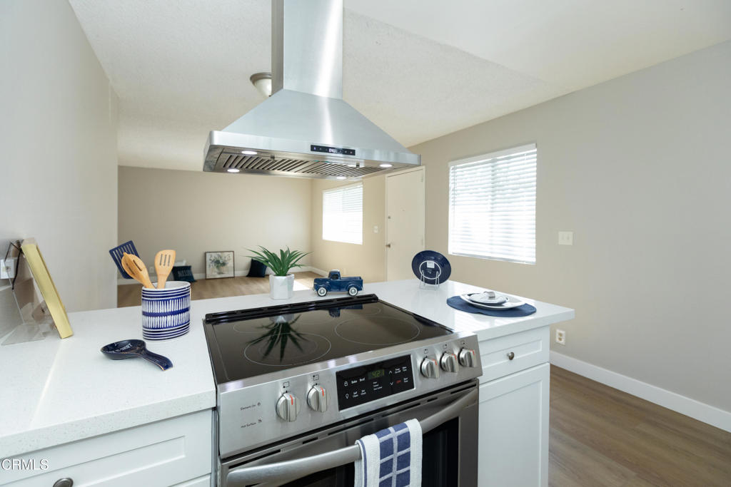 1224 Portola Road Ventura, CA 93003 - Photo 9 of 16