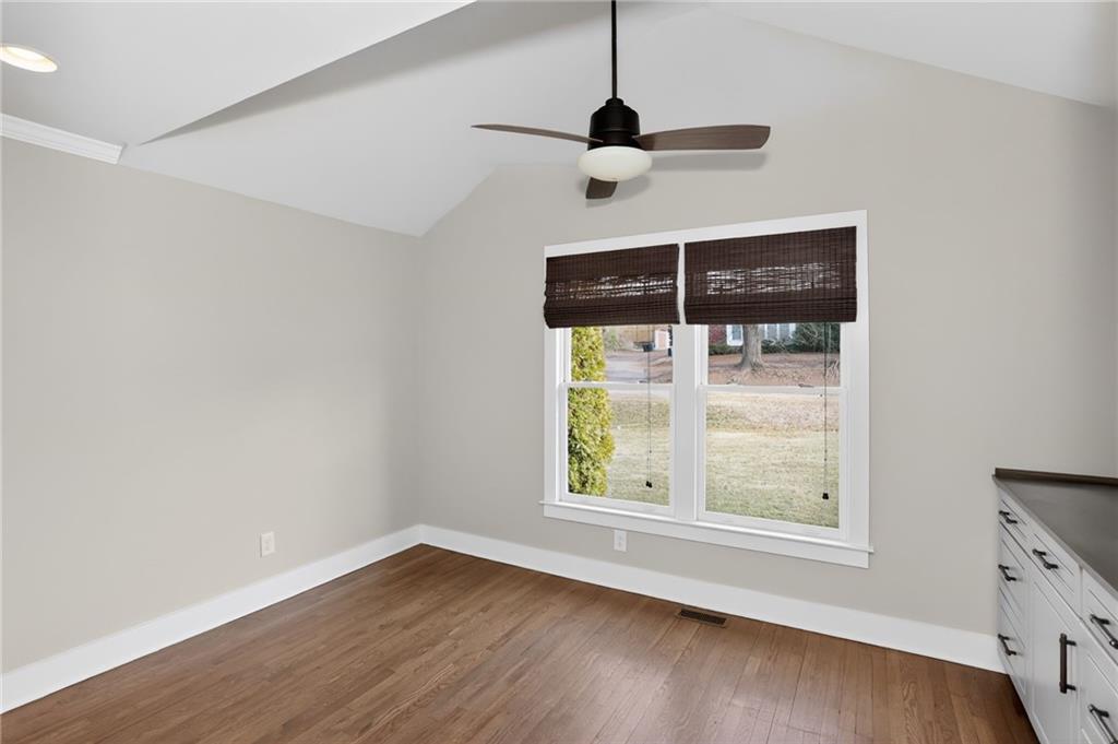 86 Woodstock Road Roswell, GA 30075 - Photo 21 of 27