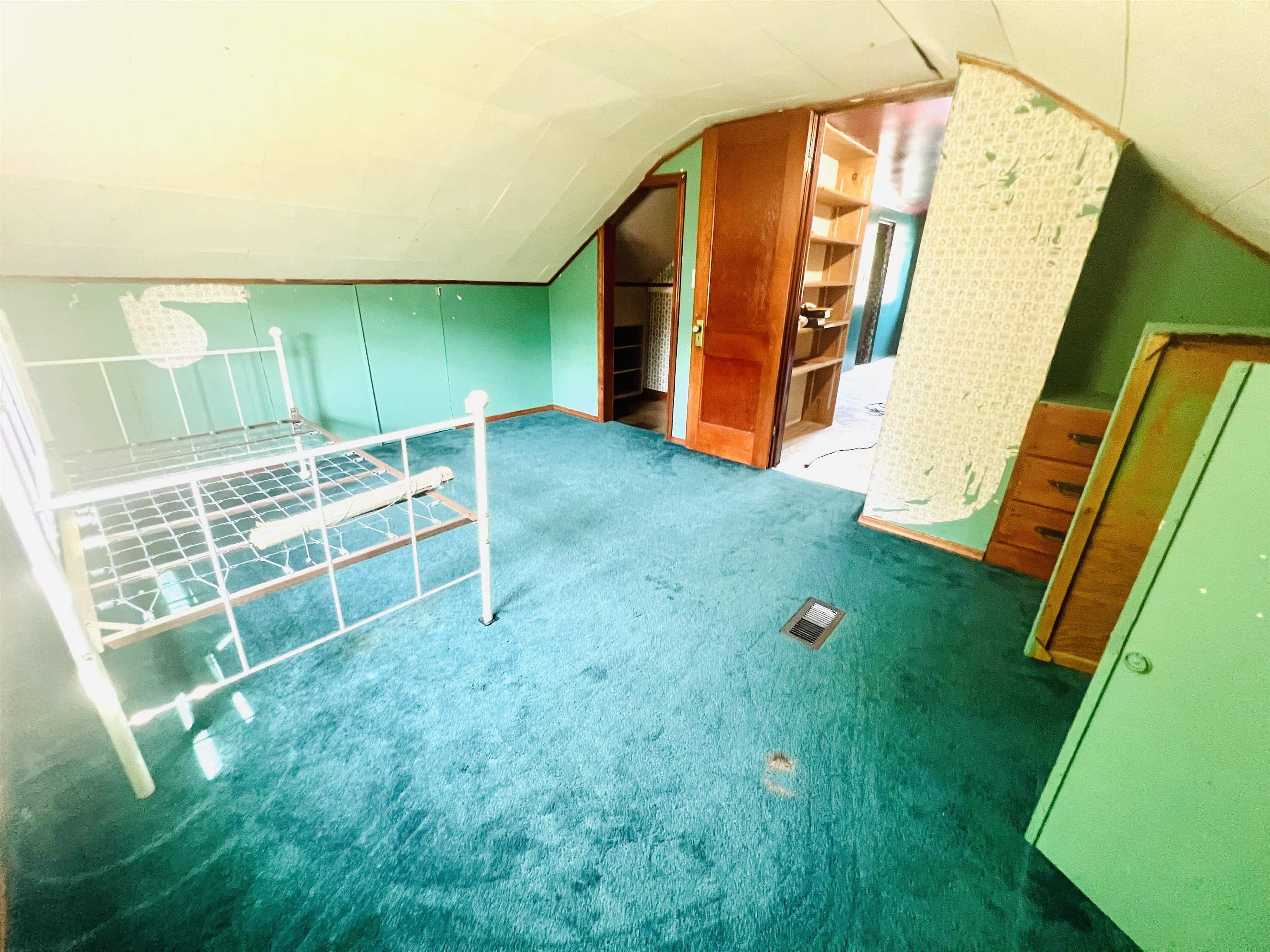 310 Yale Street Bay City, MI 48708 - Photo 18 of 21 Gallery Image 18