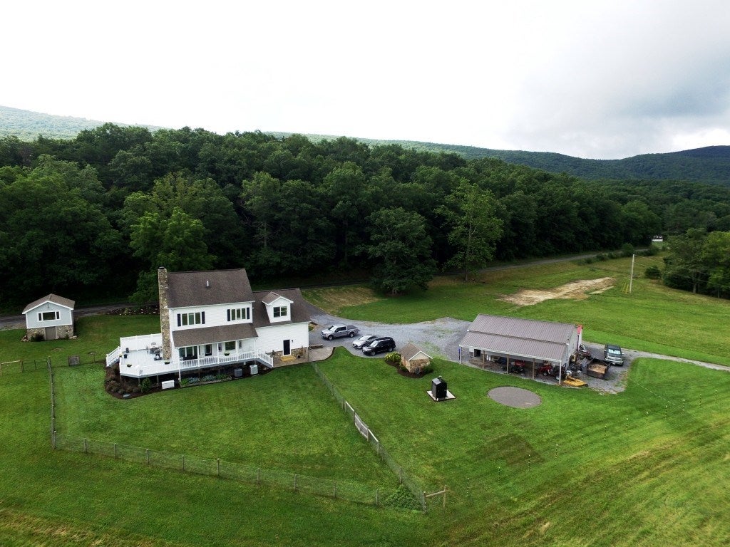 5239 Grapefield Road Bastian, VA 24314 - Photo 19 of 43 Gallery Image 19
