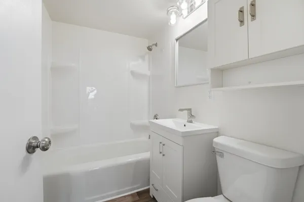 $279,900 | 831 Martin Street, Menasha, WI 54952