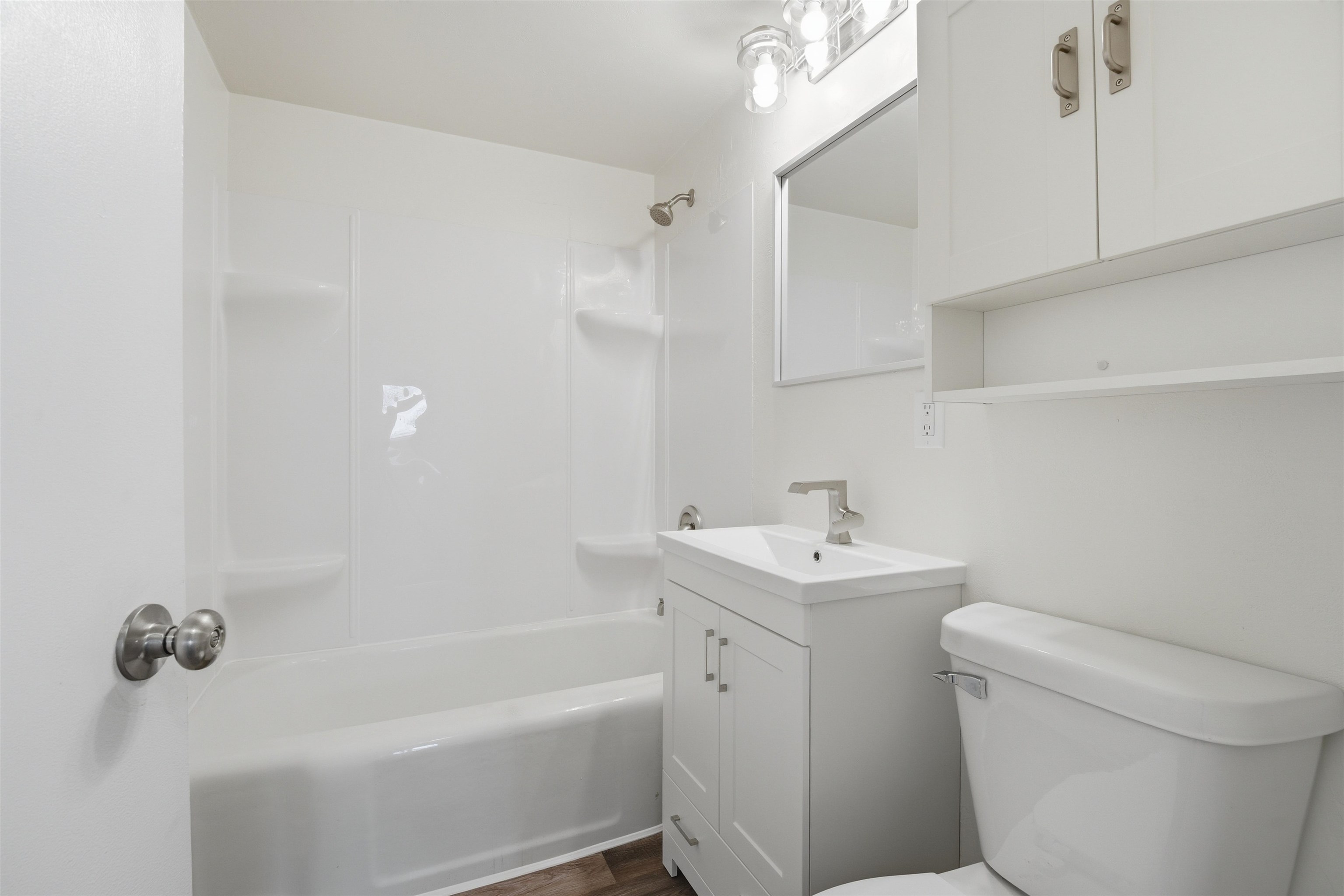 831 Martin Street Menasha, WI 54952 - Photo 18 of 29