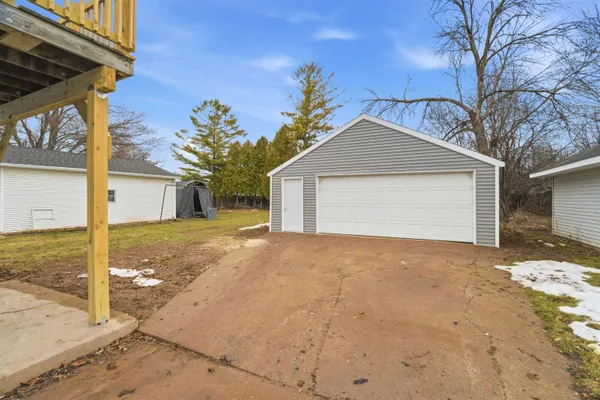 $279,900 | 831 Martin Street, Menasha, WI 54952