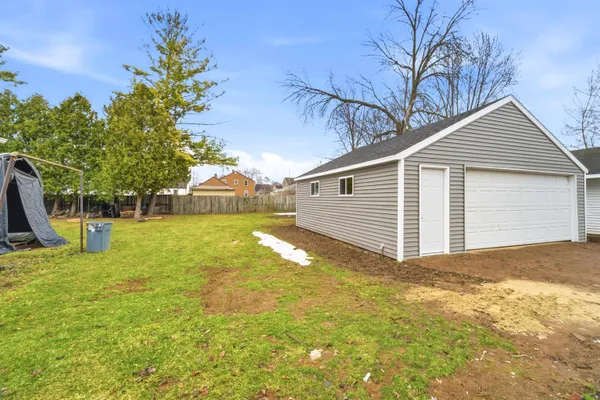 $279,900 | 831 Martin Street, Menasha, WI 54952