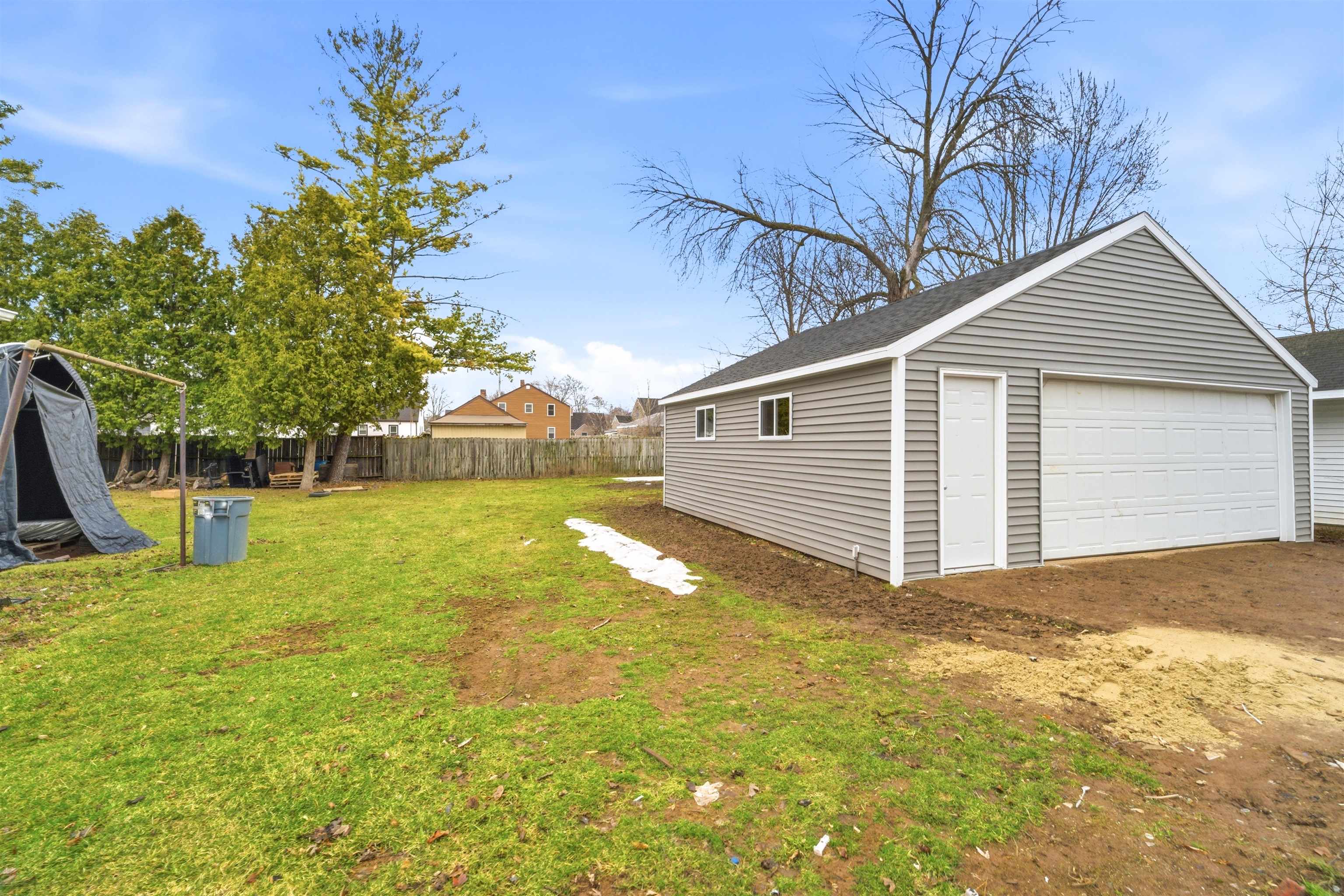 831 Martin Street Menasha, WI 54952 - Photo 27 of 29