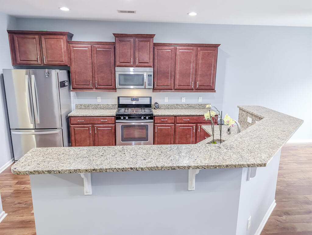 200 Alpine Road Summerville, SC 29485 - Photo 10 of 26 200 Alpine -16