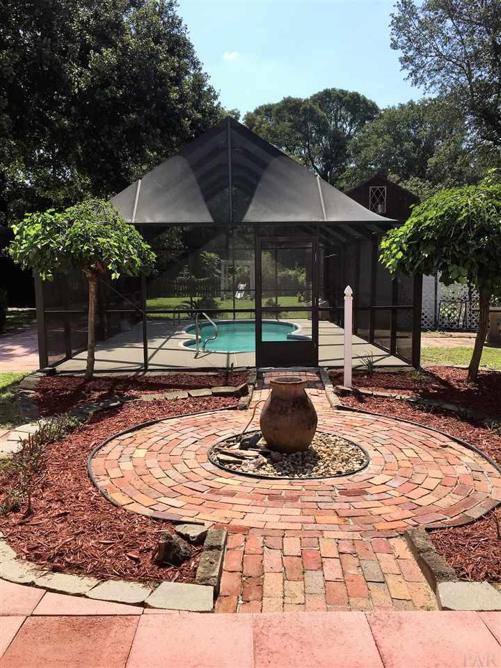 7468 Woodside Road Pensacola, FL 32526 - Photo 29 of 38 Gallery Image 29