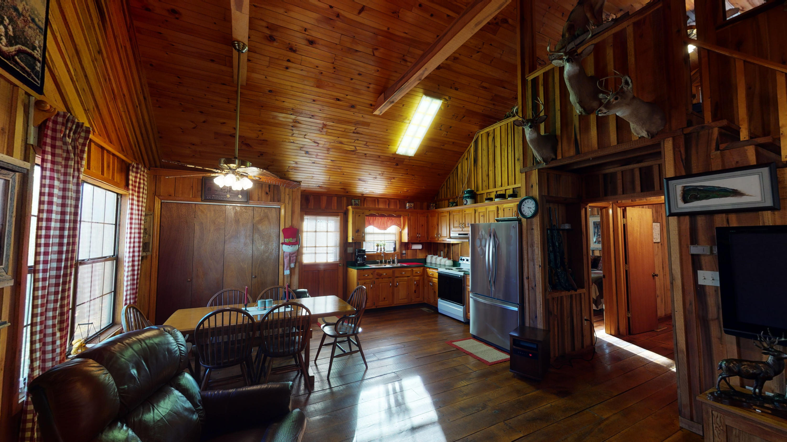 463 Sulphur Hollow Road Tazewell, TN 37879 - Photo 8 of 39 463-Sulphur-Hollow-Rd-Tazewell-TN-010820