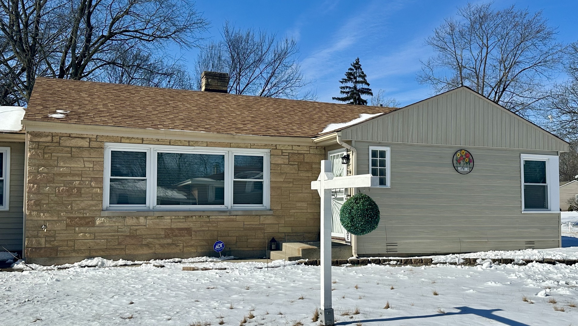 2901 Lexington Drive Hazel Crest, IL 60429 - Photo 1 of 30