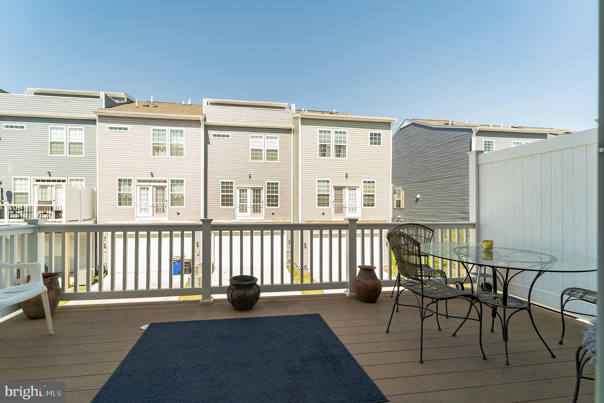 211 Spring Bank Avenue Frederick, MD 21701 - Photo 8 of 31 Gallery Image 8