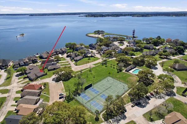 $305,000 | 11353 Windlass Lane, Willis, TX 77318