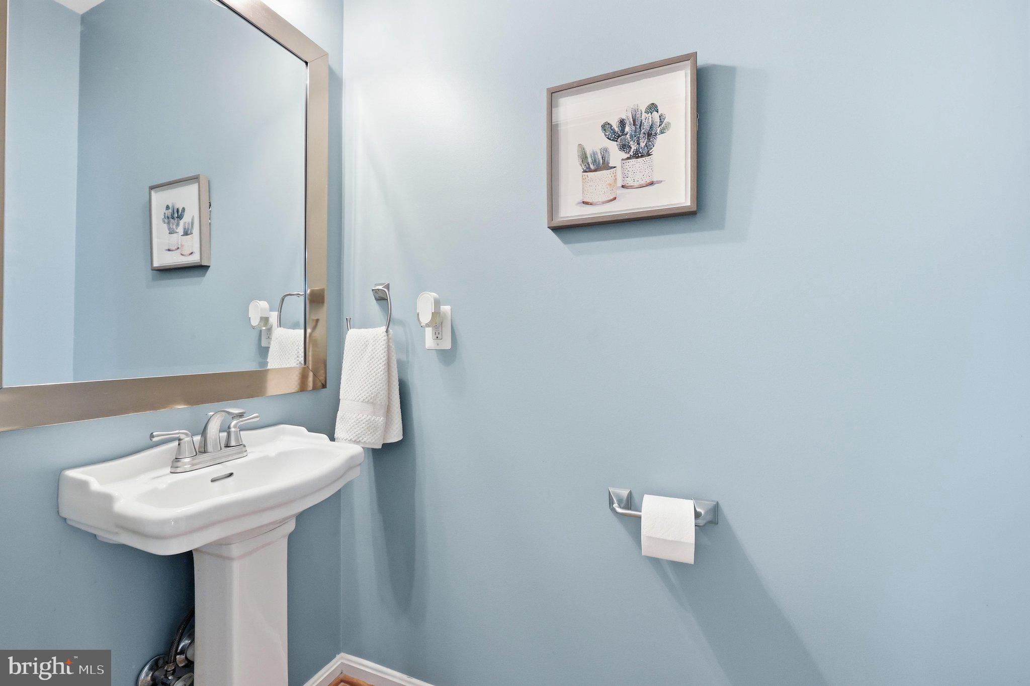 1837 Gum Road Woodbine, MD 21797 - Photo 20 of 75 Powder Room