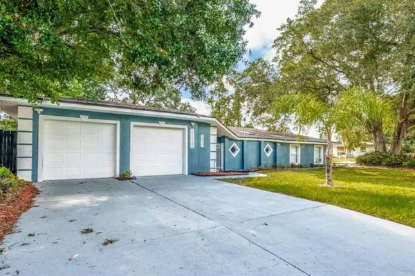 $3,200 | 2917 Stetson Street, Melbourne, FL 32901